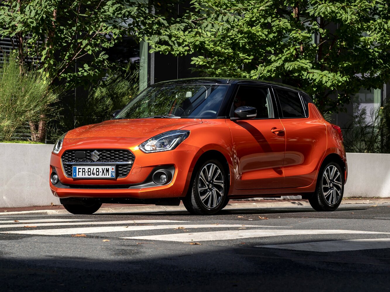 Suzuki Swift V (2016-2026) - Хэтчбек 5 дв.