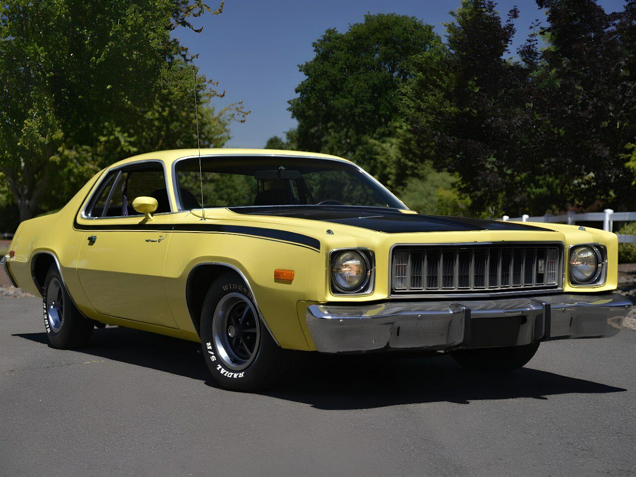 Plymouth Road Runner III (1975-1975) - Купе-хардтоп