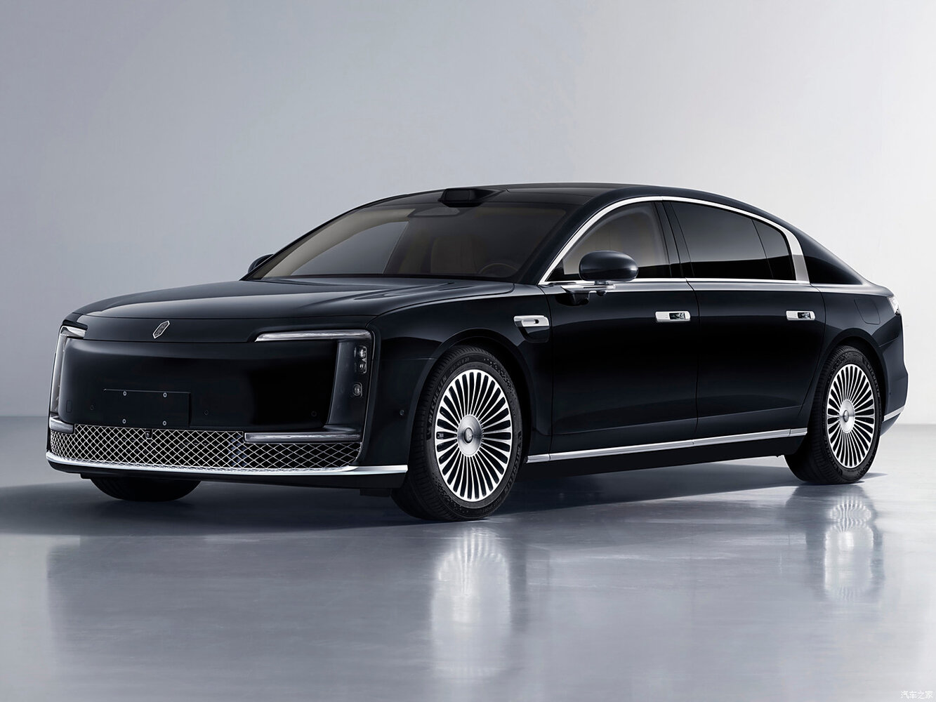 Maextro S800 I (2024-2026) - Седан