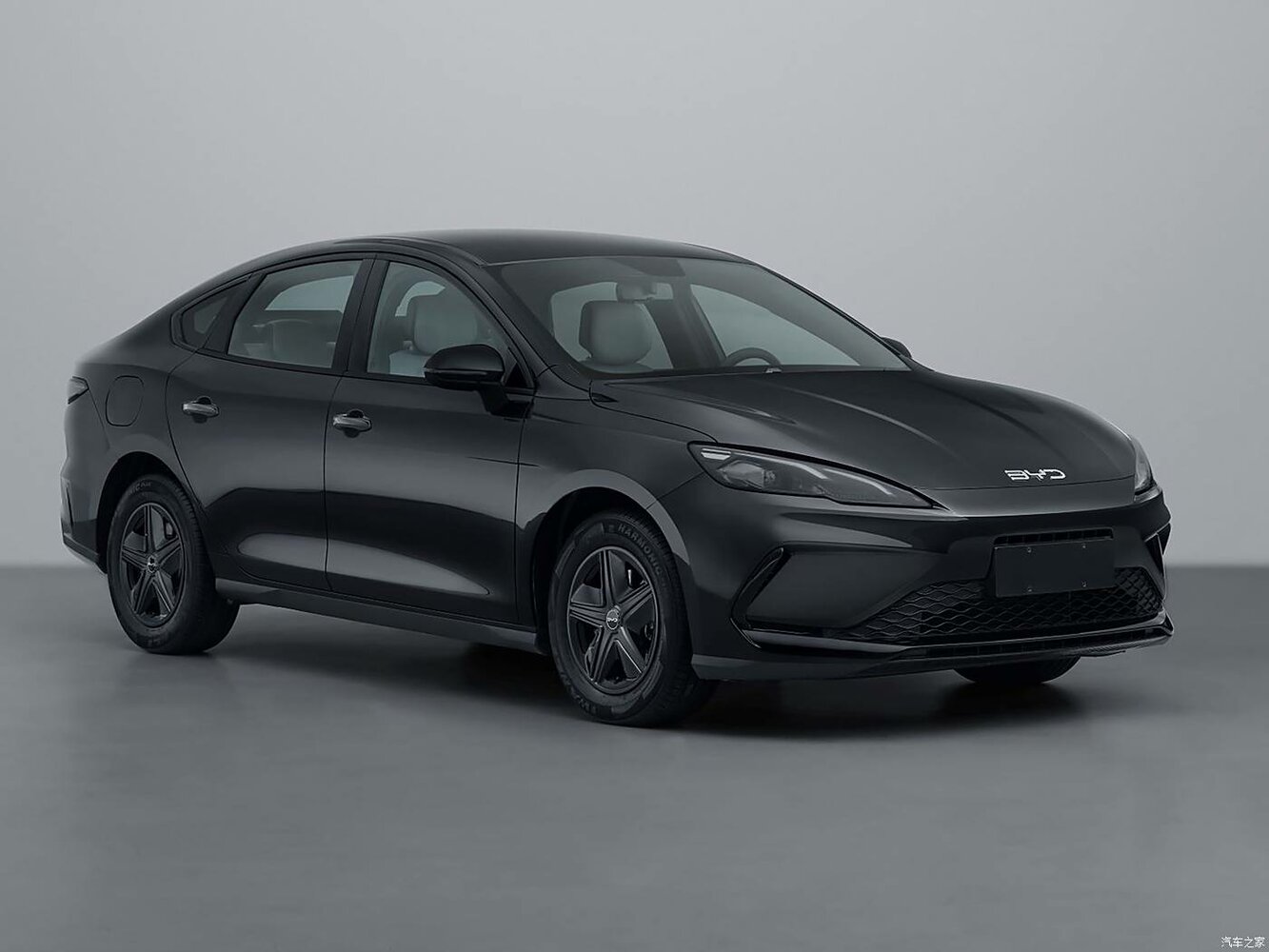 BYD Seal 05 I (2025-2026) - Седан