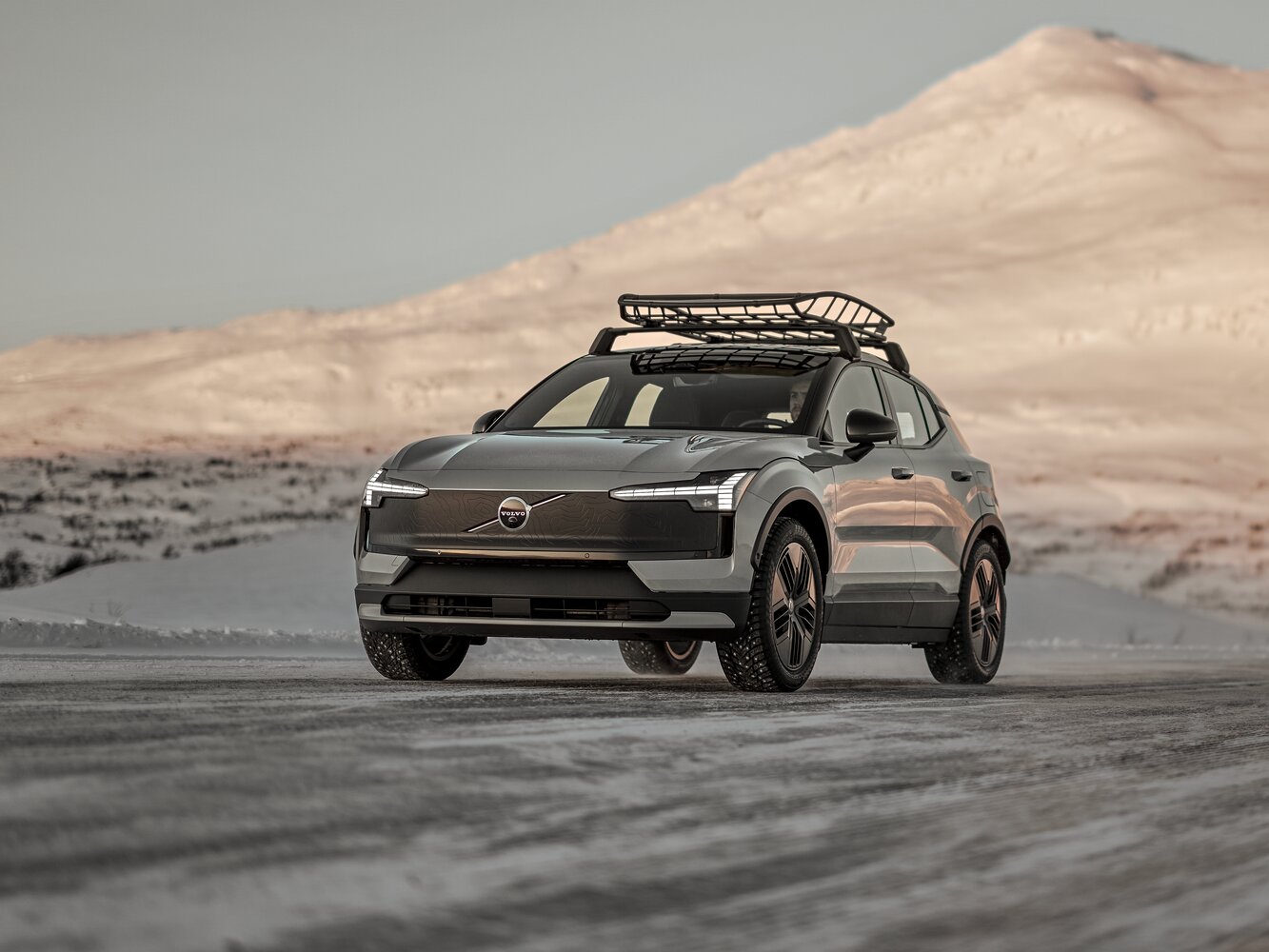 Volvo EX30 Cross Country I (2025-2026) - Внедорожник 5 дв.