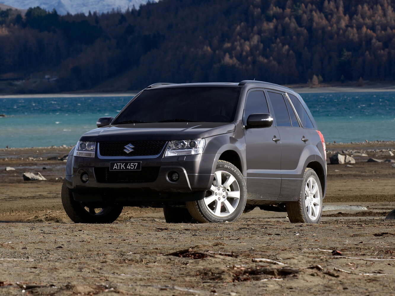 Suzuki Grand Vitara II (2005-2016) - Внедорожник 5 дв.