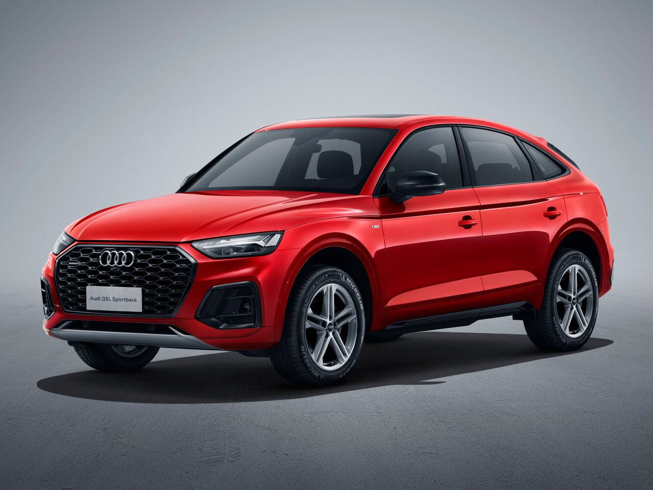 Audi Q5 Sportback I (2020-2025) - Внедорожник 5 дв. L