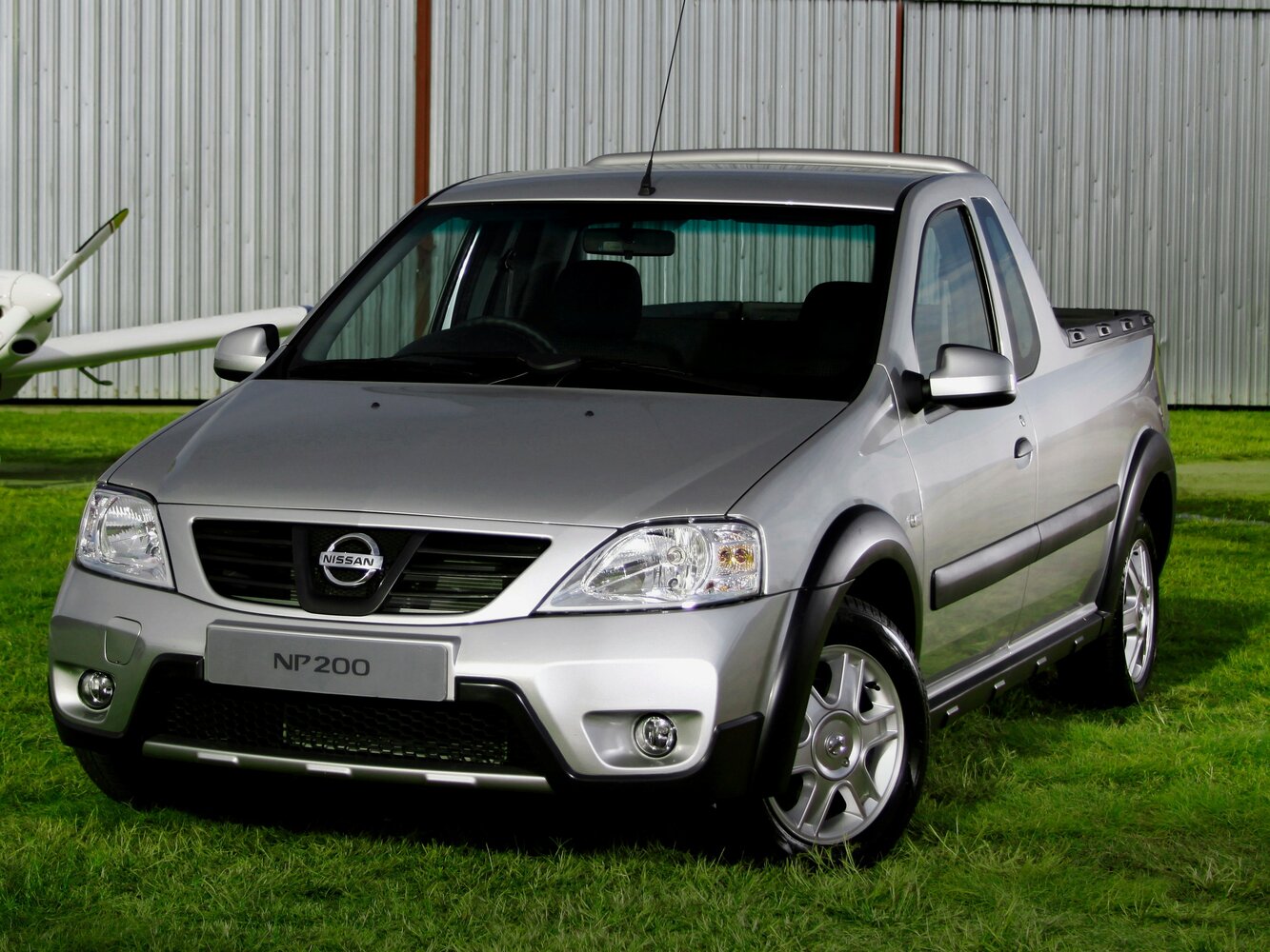 Nissan NP200 I (2008-2024) - Пикап Одинарная кабина