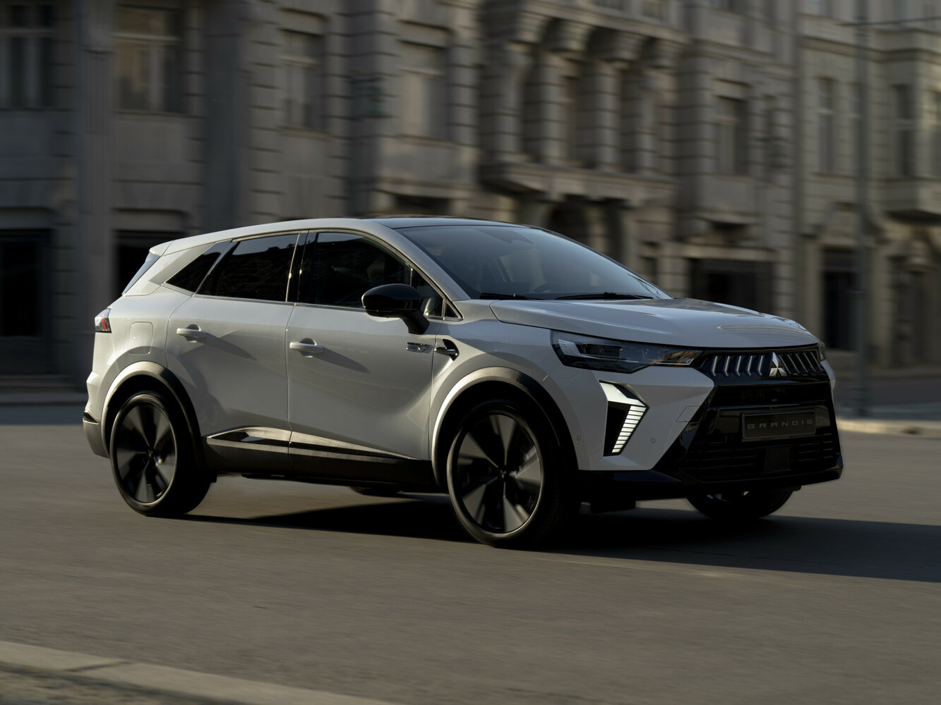 Mitsubishi Grandis II (2025-2026) - Внедорожник 5 дв.