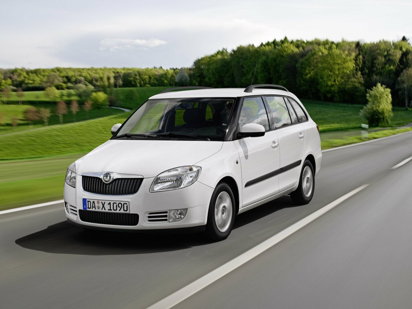 Skoda Fabia II (2007-2014) - Универсал 5 дв.