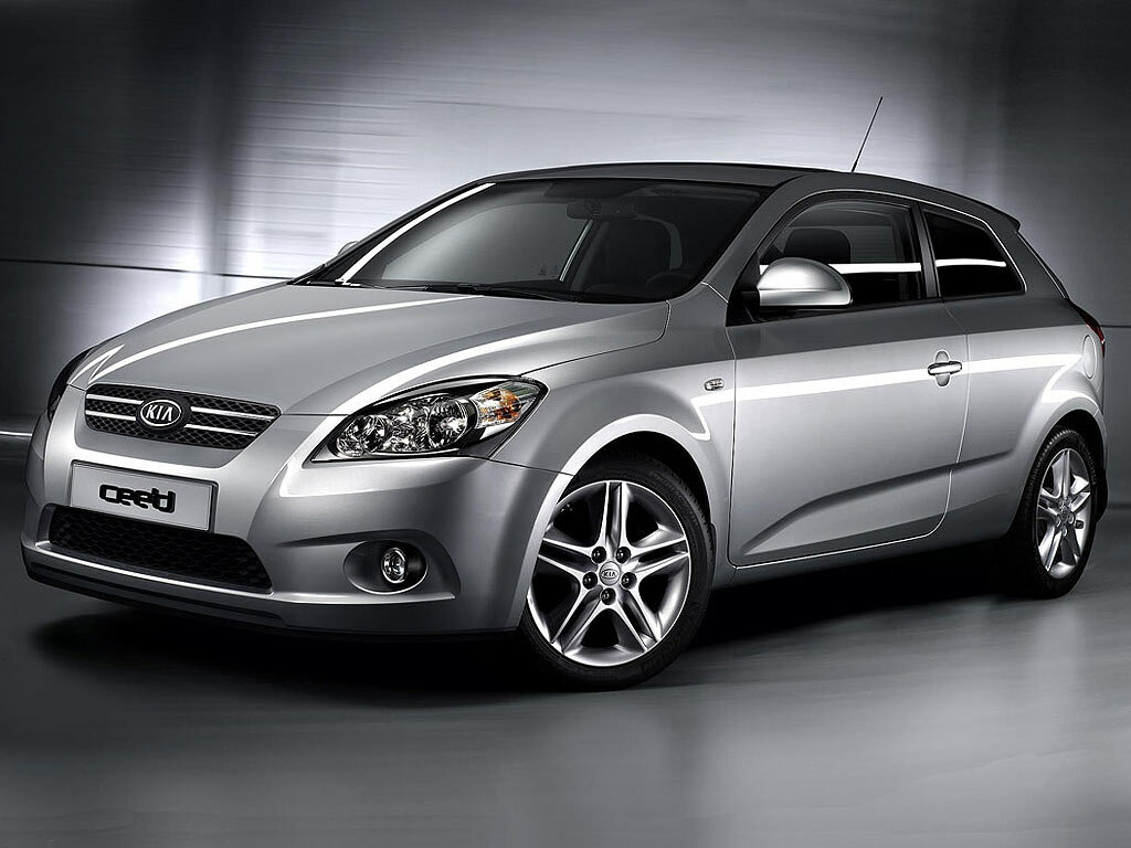 Kia Ceed I (2006-2012) - Хэтчбек 3 дв.