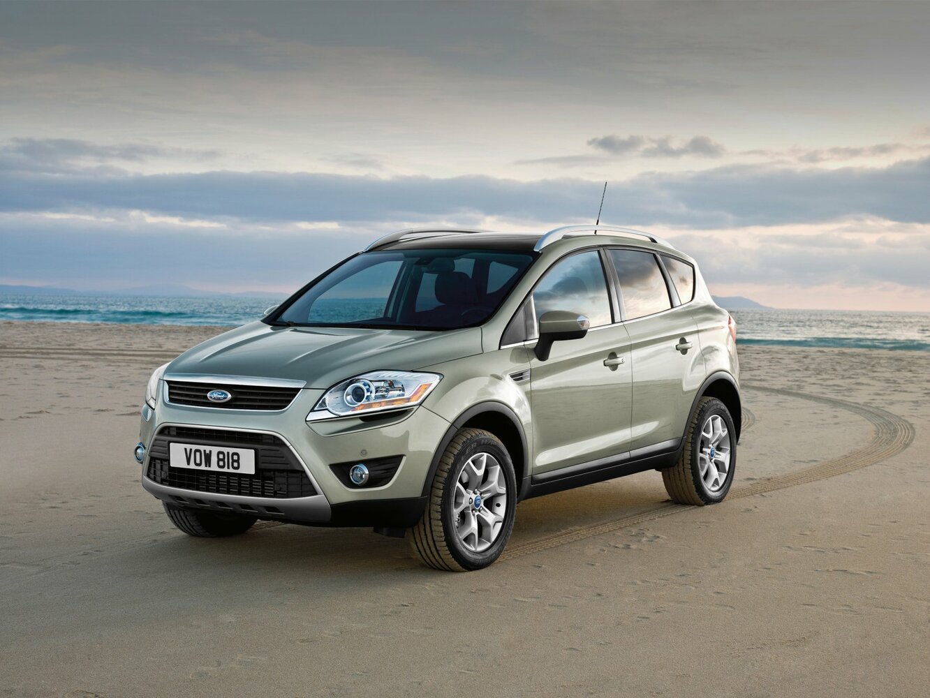Ford Kuga I (2008-2013) - Внедорожник 5 дв.