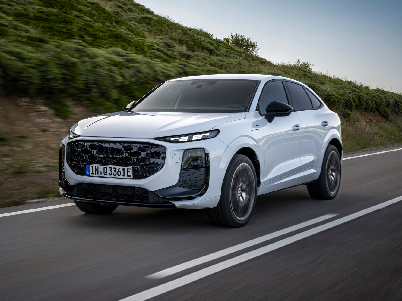 Audi Q3 Sportback III (2025-2026) - Внедорожник 5 дв.