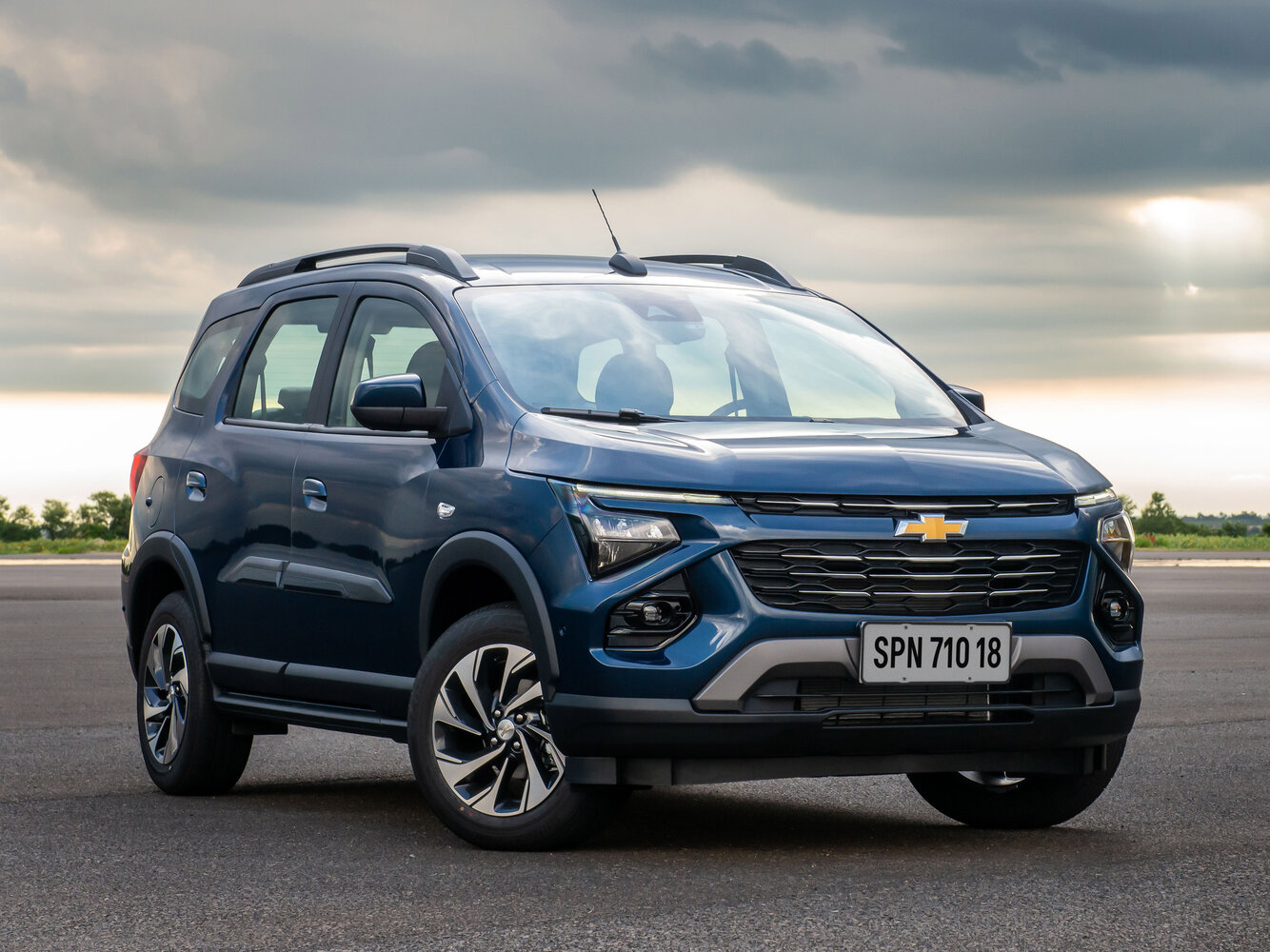 Chevrolet Spin I (2012-2026) - Минивэн