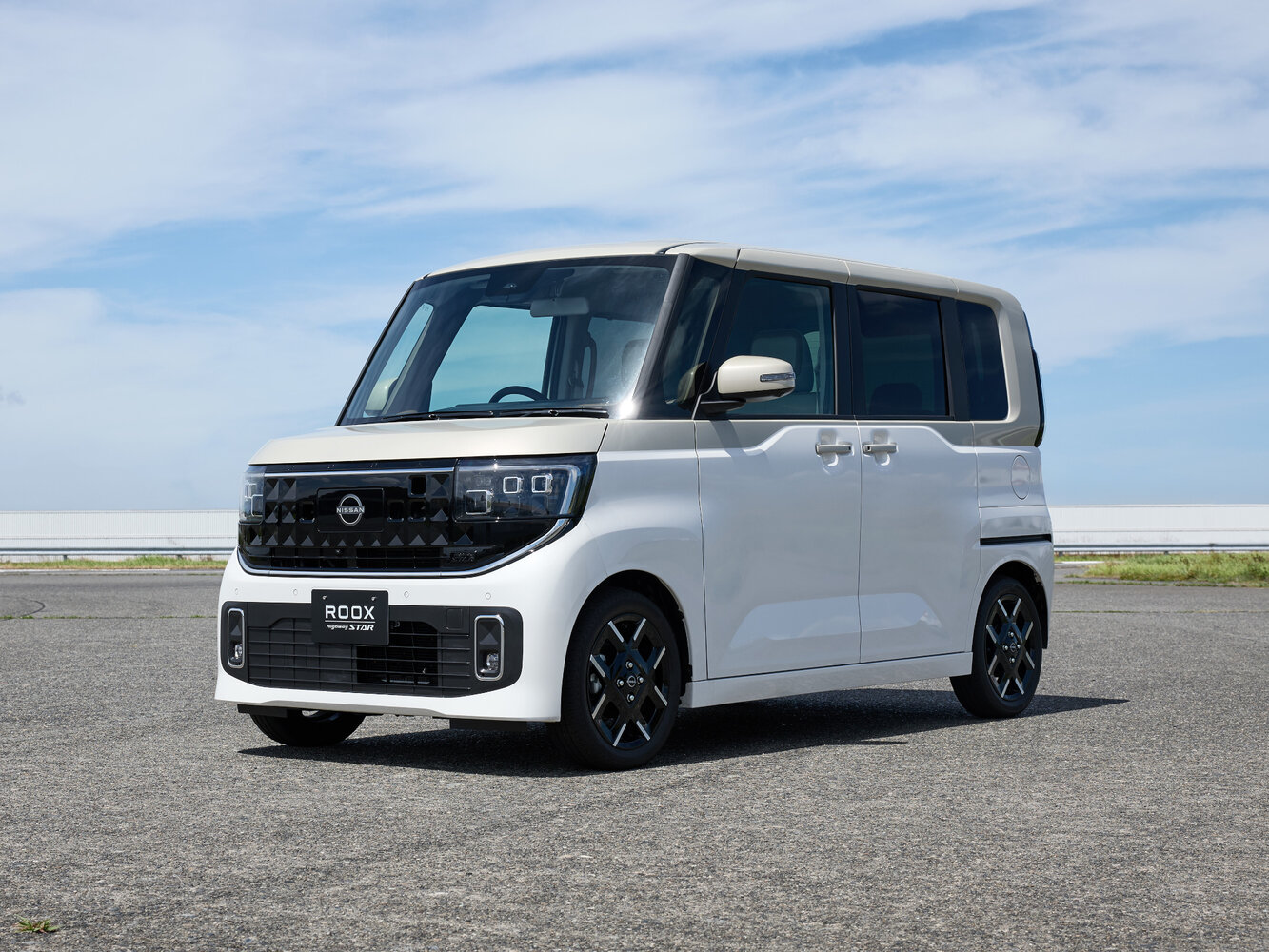 Nissan Roox III (2025-2026) - Минивэн
