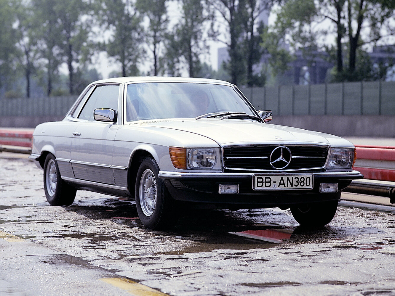Mercedes-Benz SLC C107 (1971-1981) - Купе