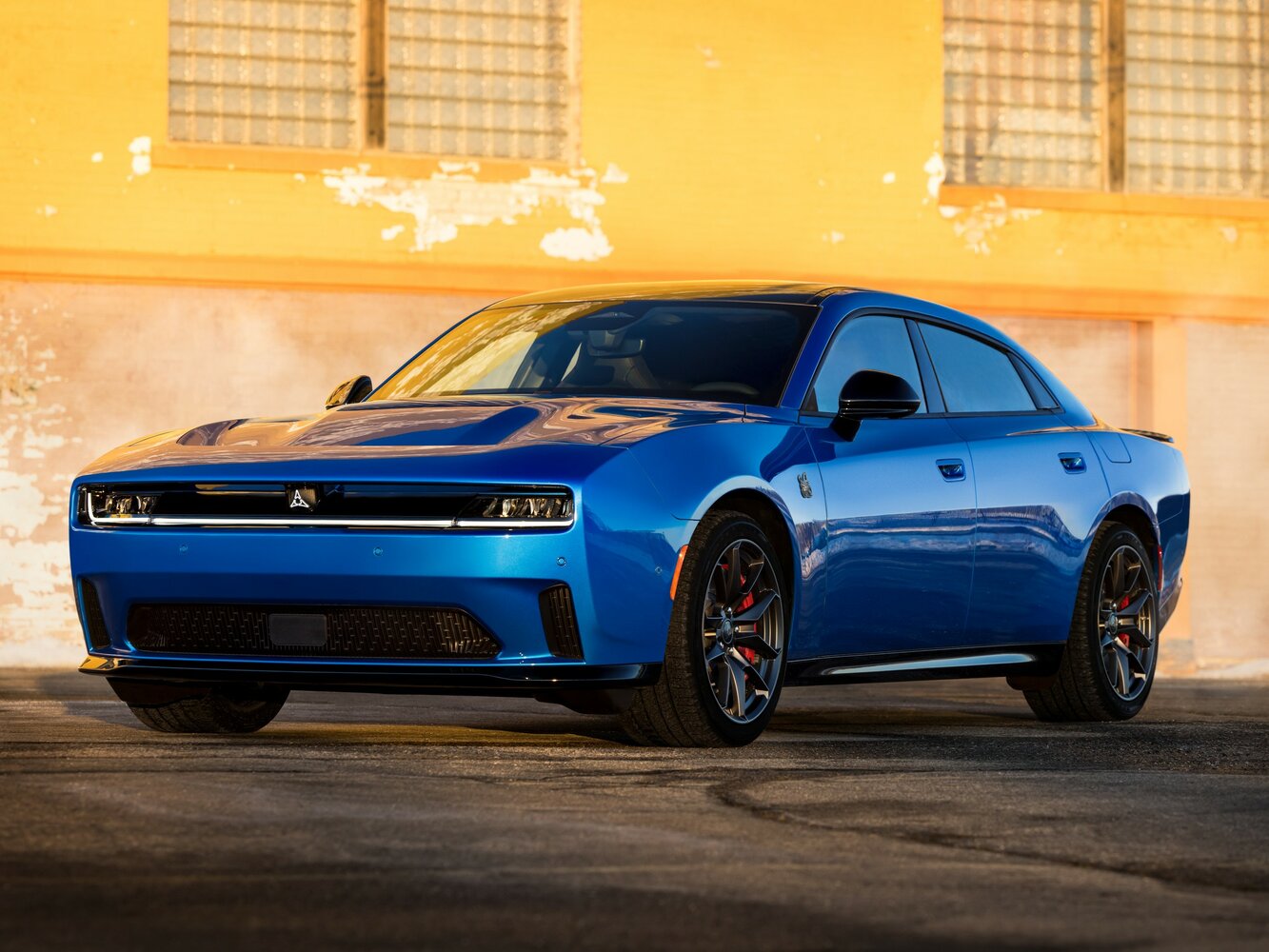 Dodge Charger VIII (2024-2026) - Лифтбек