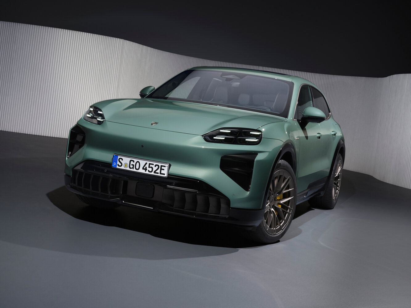 Porsche Cayenne IV (2025-2026) - Внедорожник 5 дв.