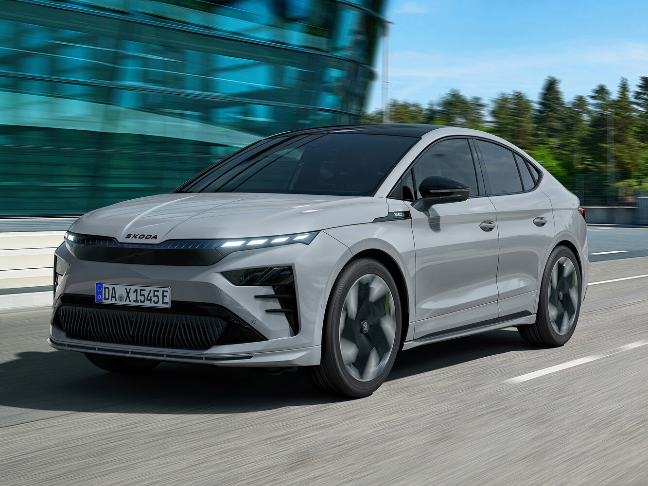 Skoda Enyaq Coupe RS I (2022-2026) - Внедорожник 5 дв.