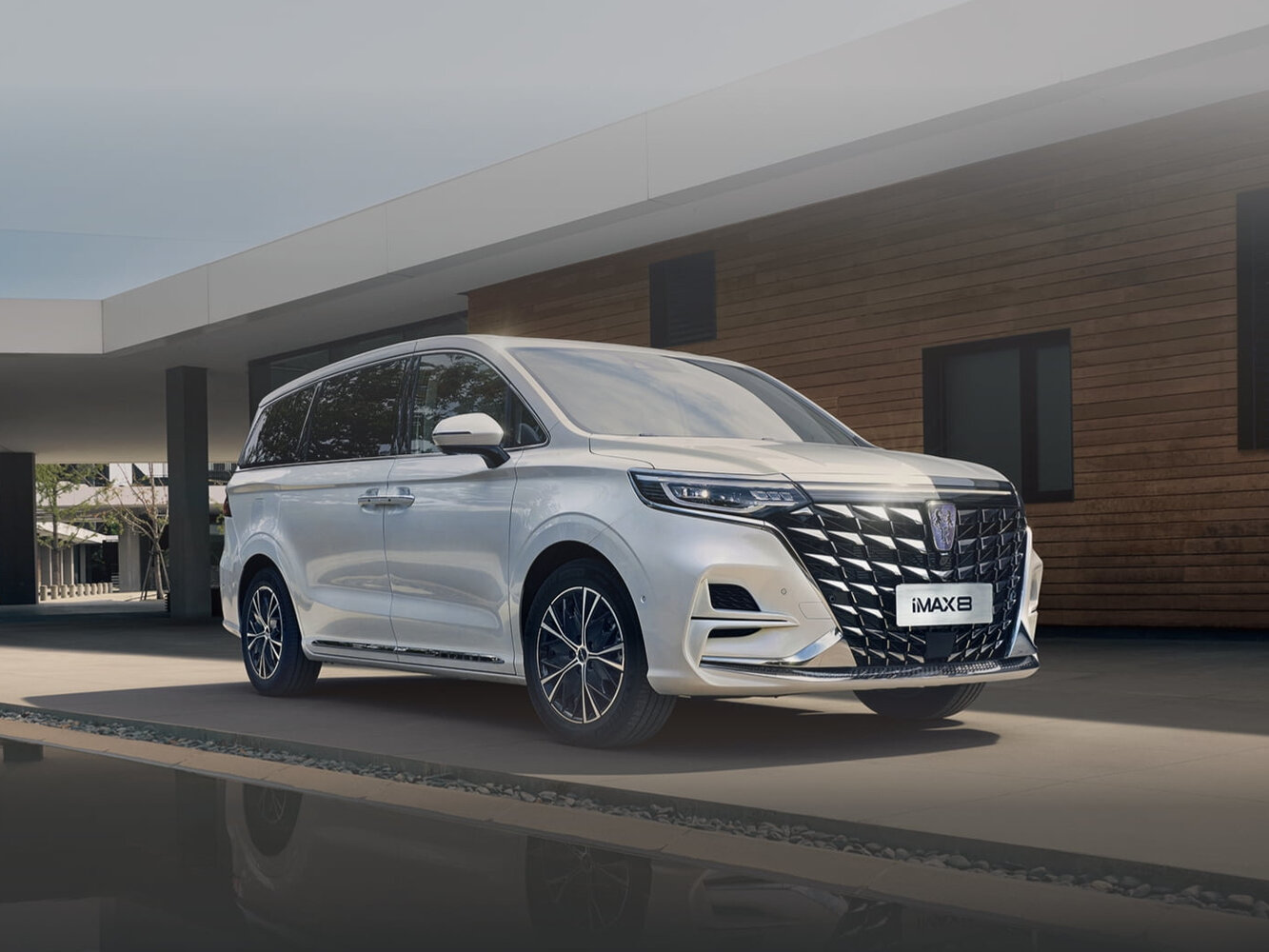 Roewe iMAX8 I (2020-2026) - Минивэн