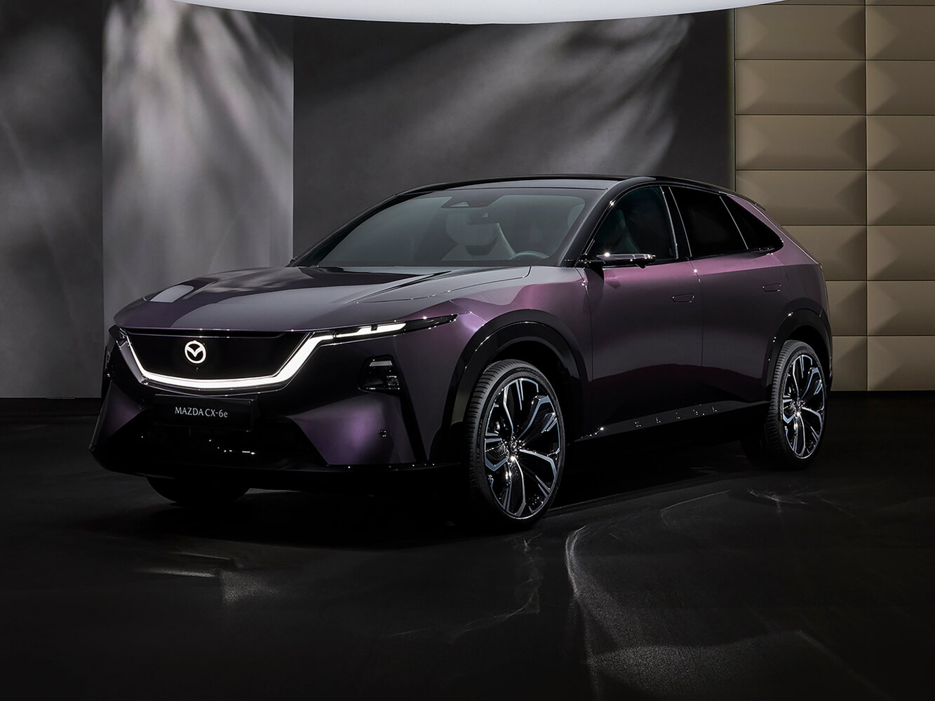 Mazda CX-6e I (2026-2026) - Внедорожник 5 дв.