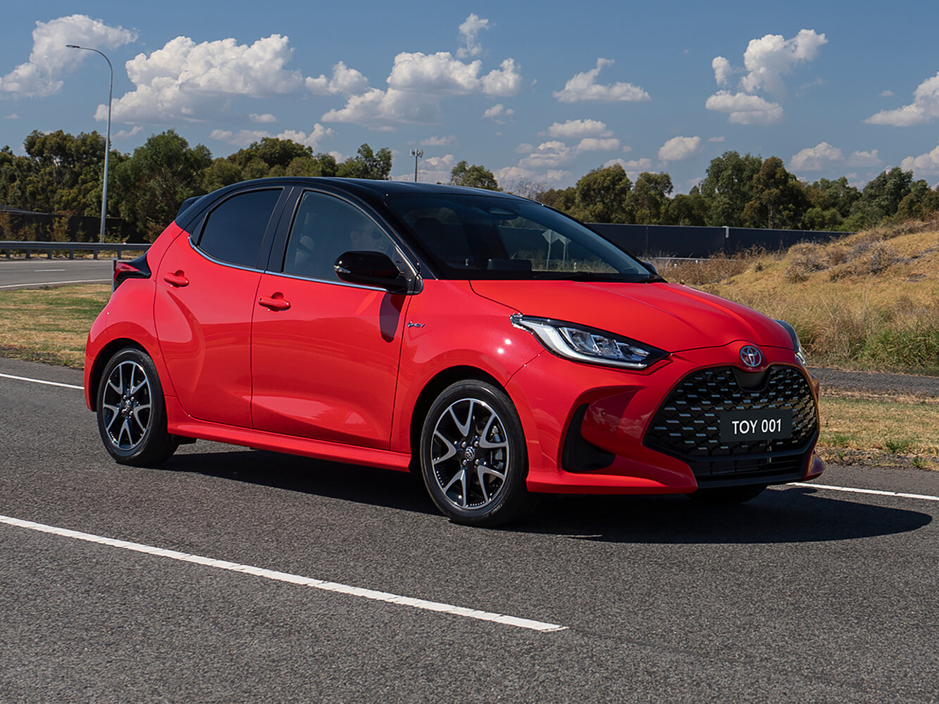 Toyota Yaris IV (2020-2026) - Хэтчбек 5 дв.
