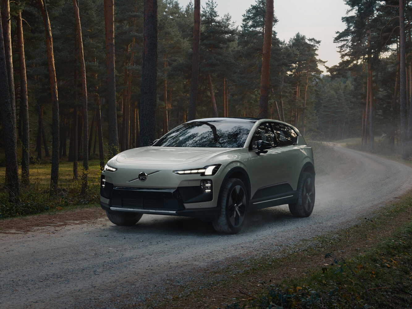 Volvo EX60 I (2026-2026) - Внедорожник 5 дв. Cross Country