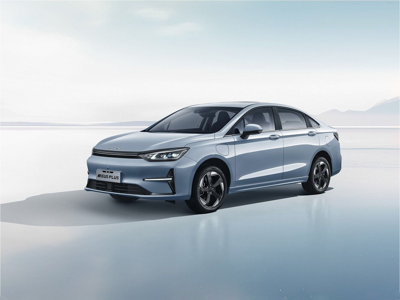 BAIC EU5 Plus I (2021-2026) - Седан