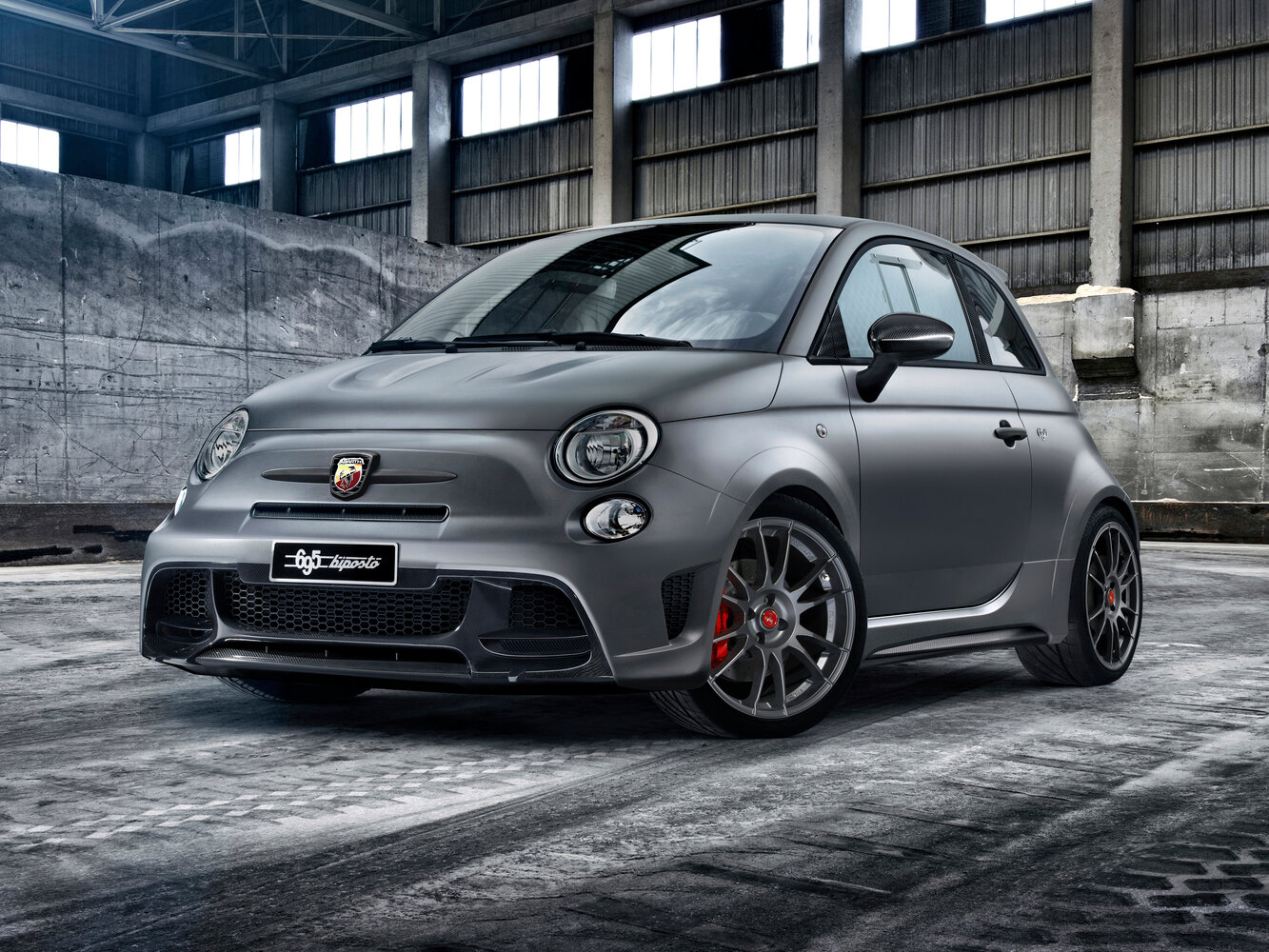 Abarth 695 I (2010-2024) - Хэтчбек 3 дв.
