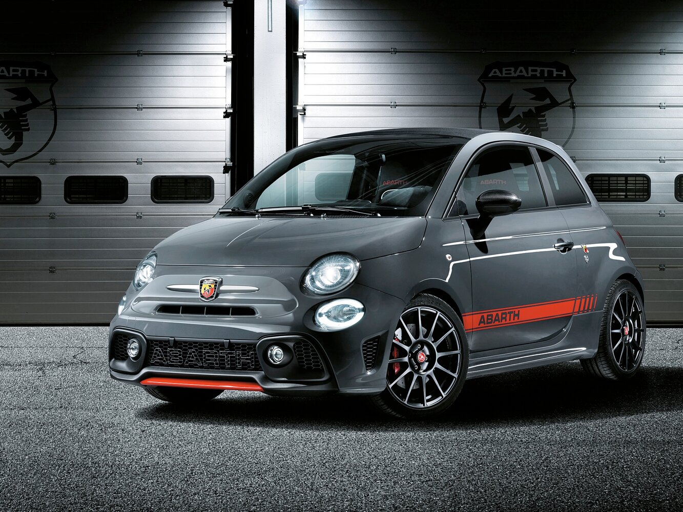 Abarth 695 I (2010-2024) - Кабриолет