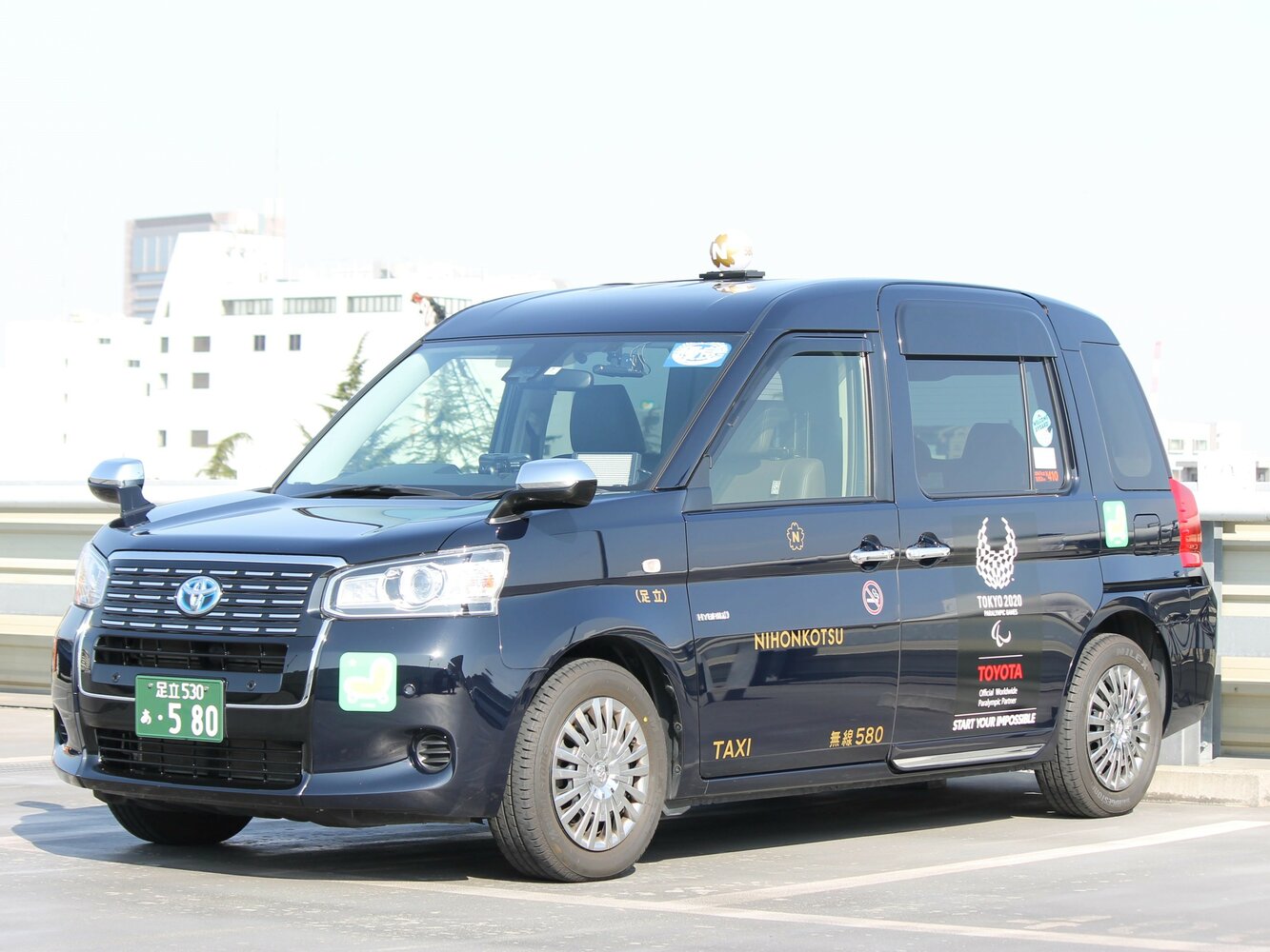 Toyota JPN Taxi I (2017-2026) - Микровэн