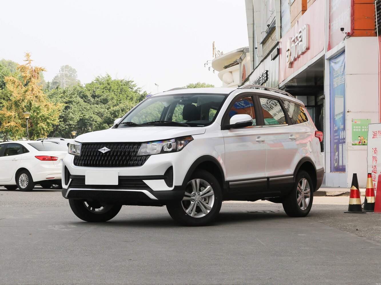 BAIC Ruixiang X3 I (2022-2026) - Внедорожник 5 дв.