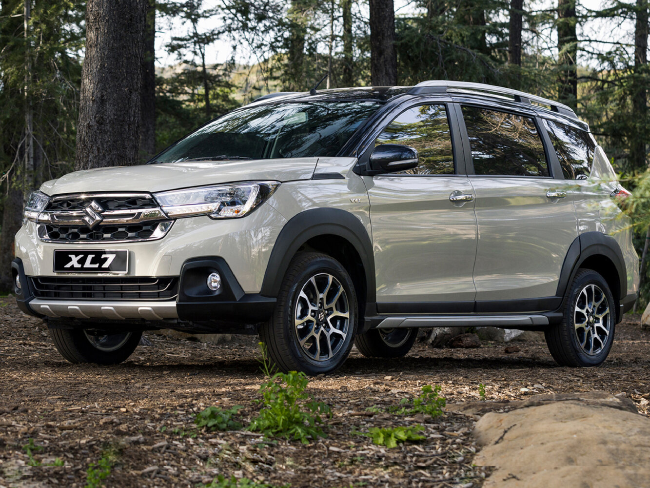 Suzuki XL7 III (2020-2026) - Внедорожник 5 дв.