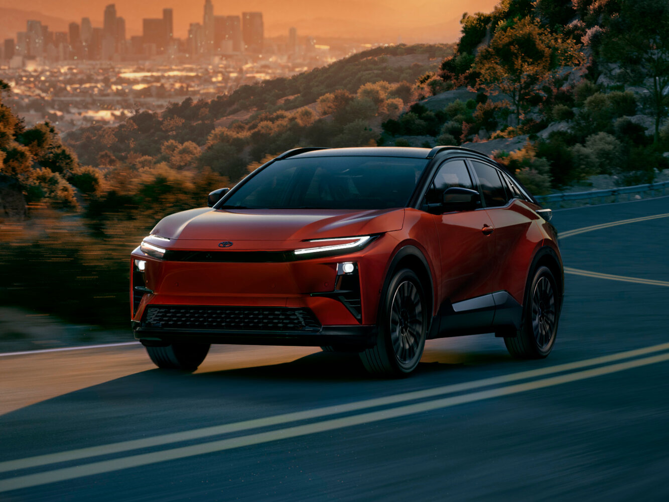 Toyota C-HR II (2023-2026) - Внедорожник 5 дв.