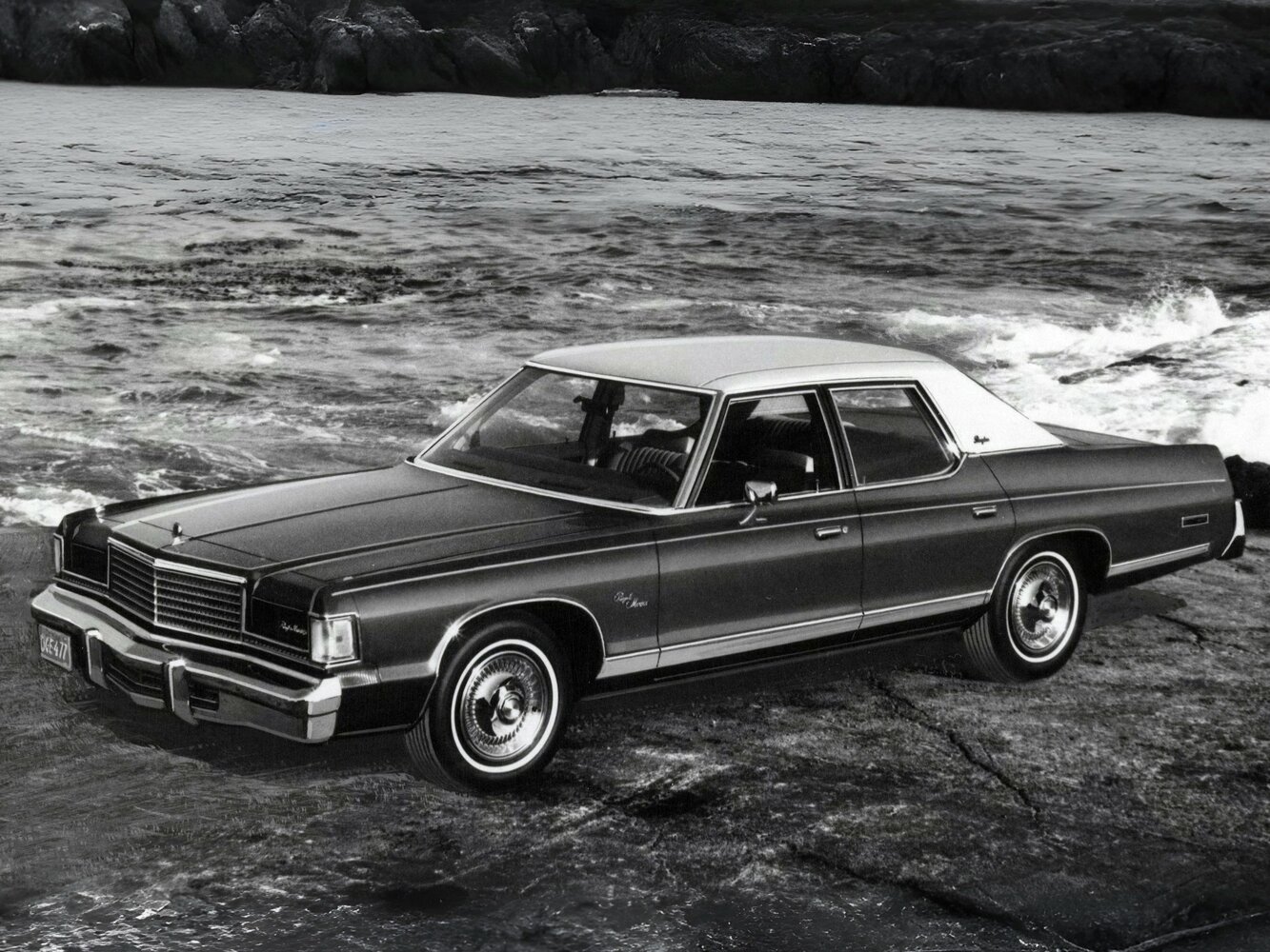 Dodge Monaco IV (1977-1978) - Седан