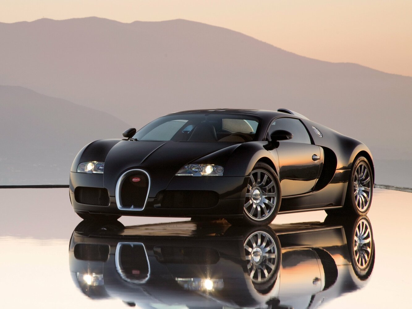Bugatti EB Veyron 16.4 I (2003-2015) - Купе