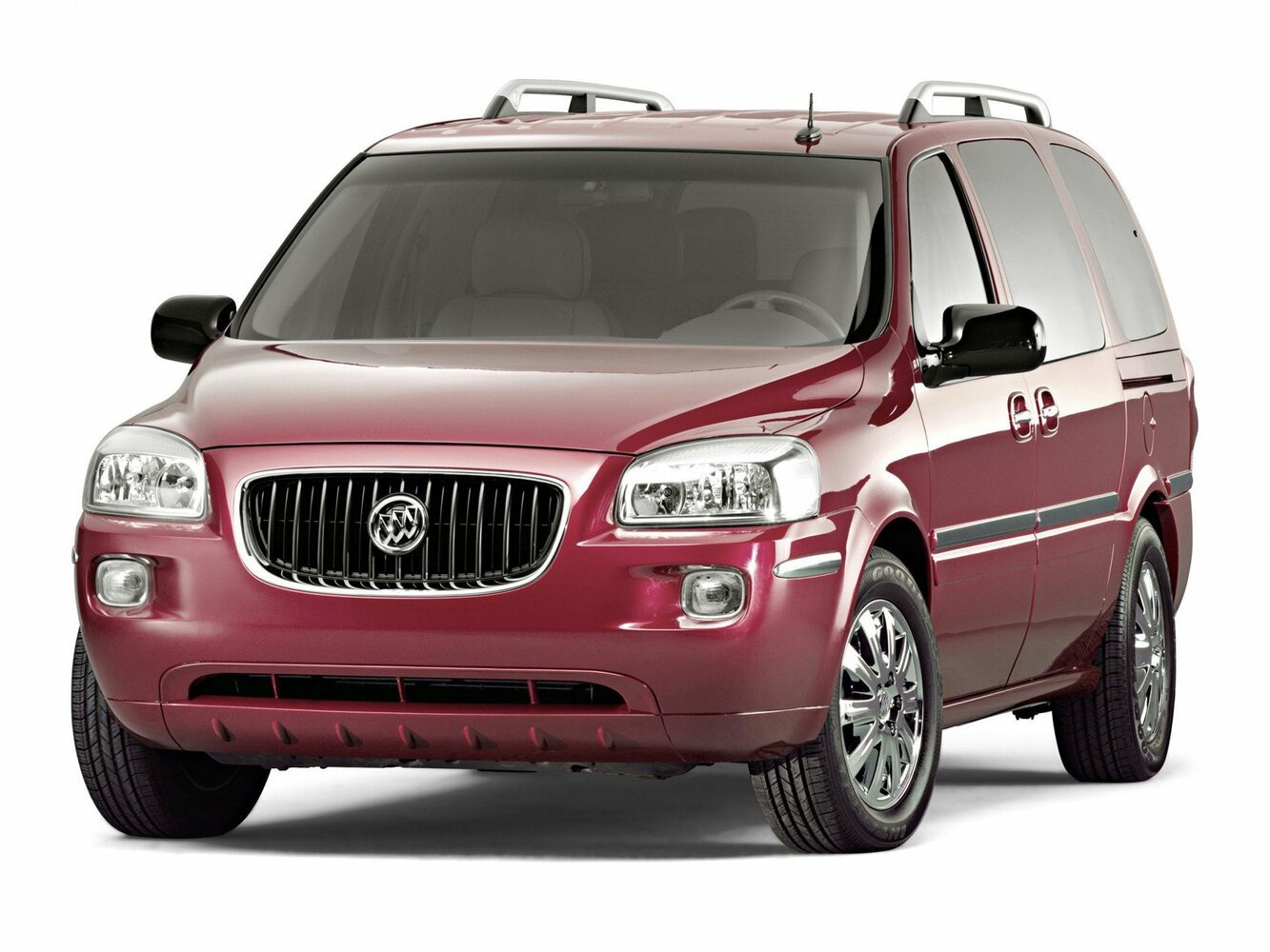 Buick Terraza I (2005-2007) - Минивэн