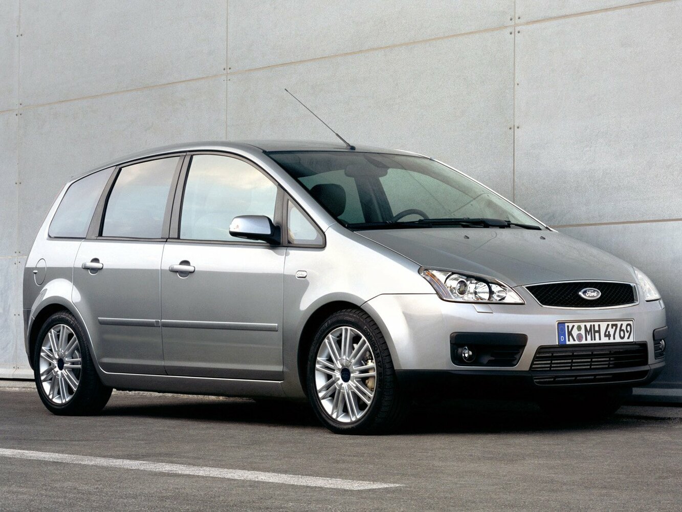 Ford C-MAX I (2003-2010) - Компактвэн