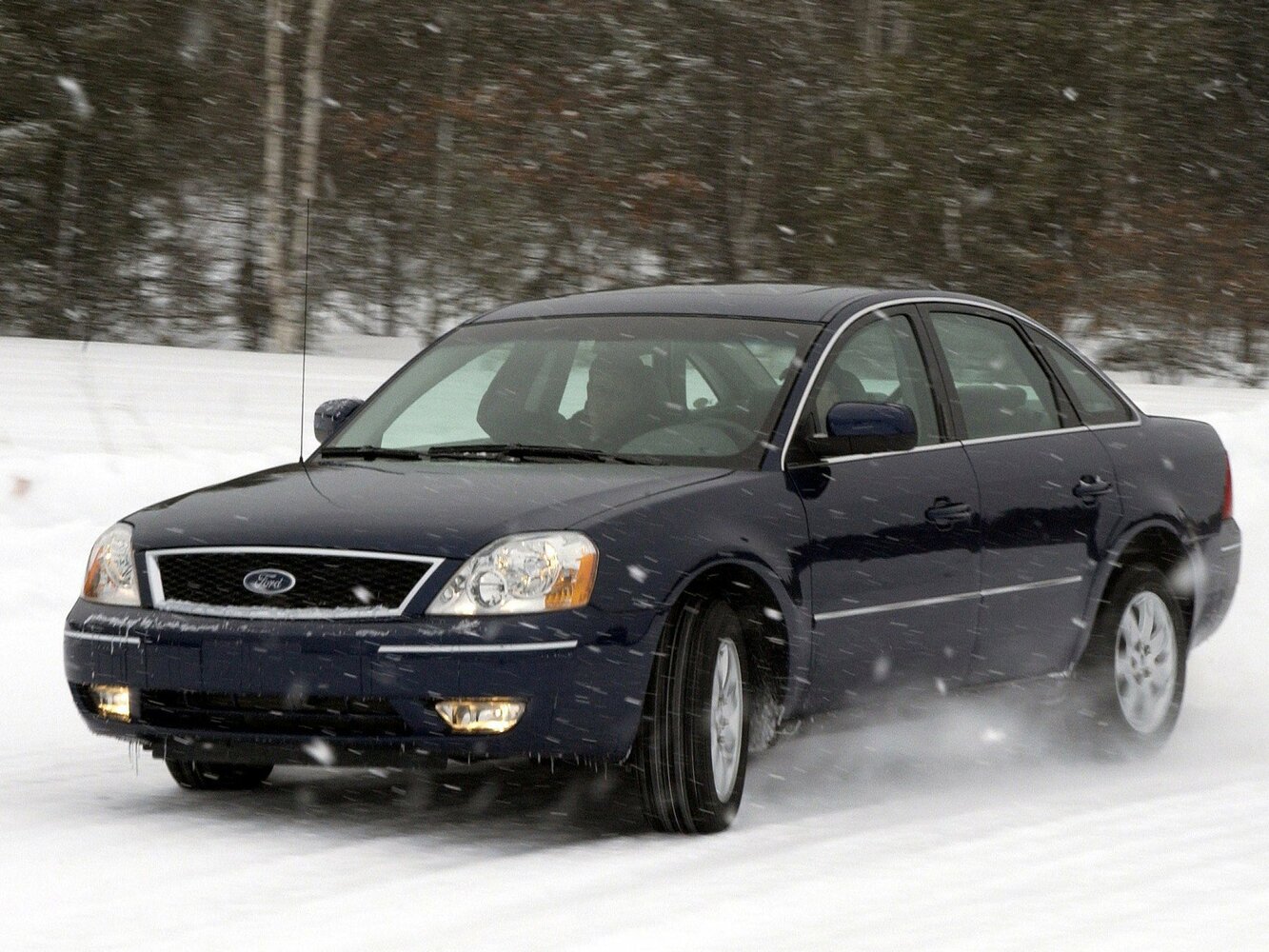 Ford Five Hundred I (2004-2007) - Седан