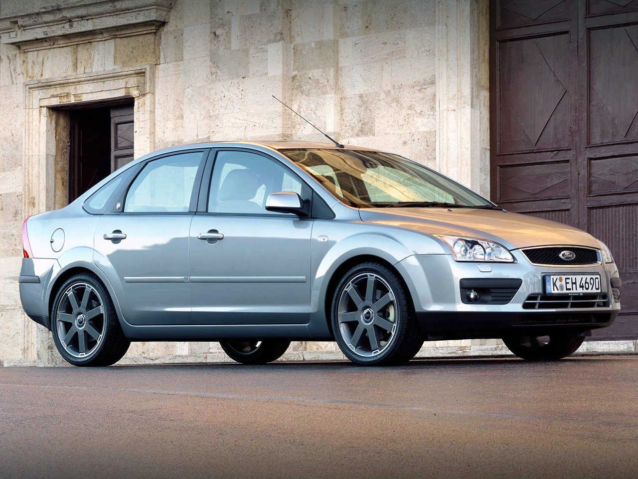 Ford Focus II (2004-2011) - Седан