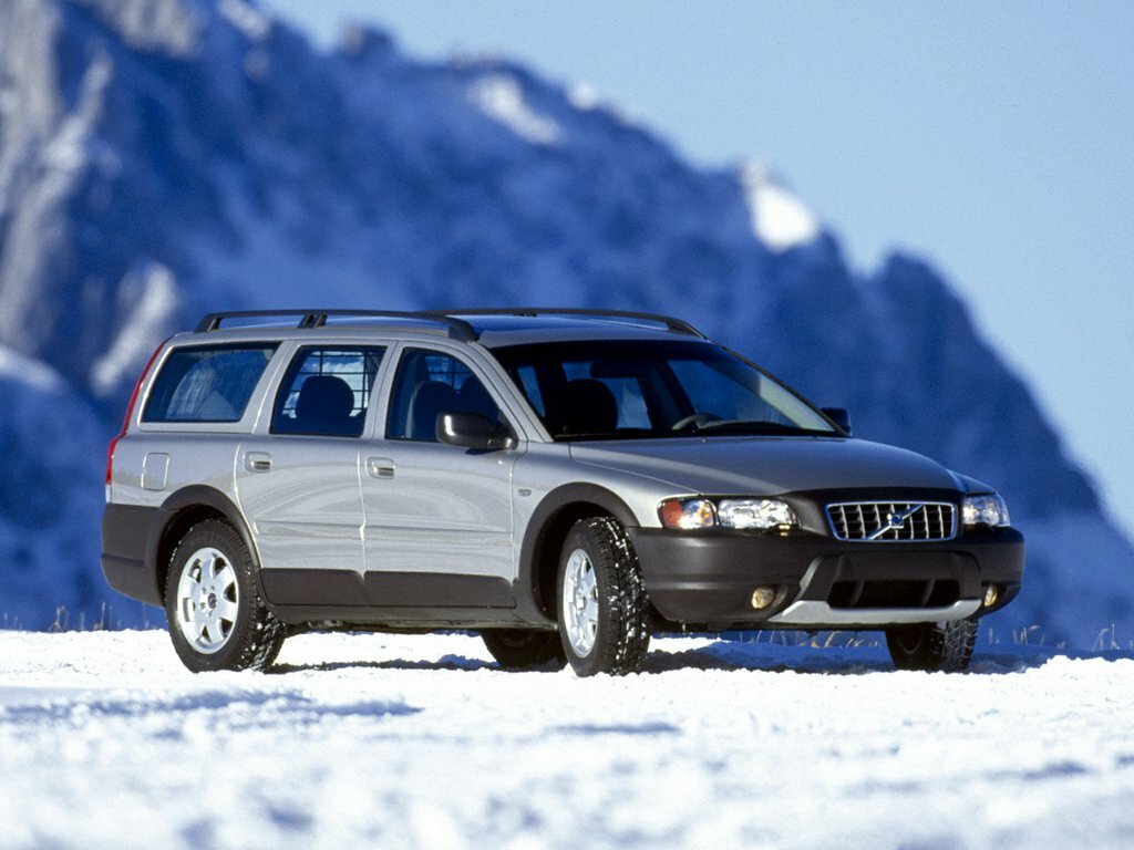 Volvo XC70 I (2000-2007) - Универсал 5 дв.
