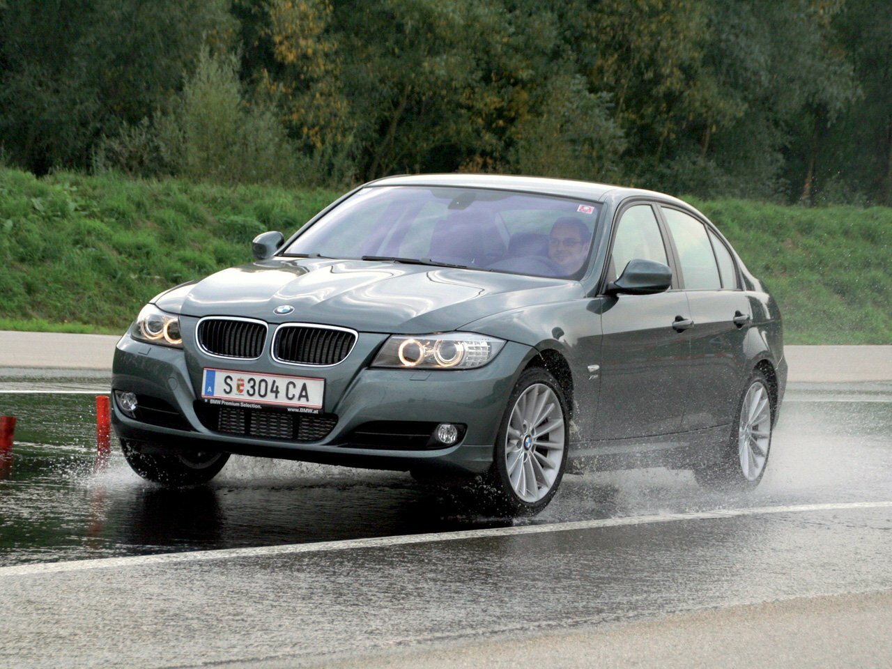 BMW 3 серии V (2004-2013) - Седан
