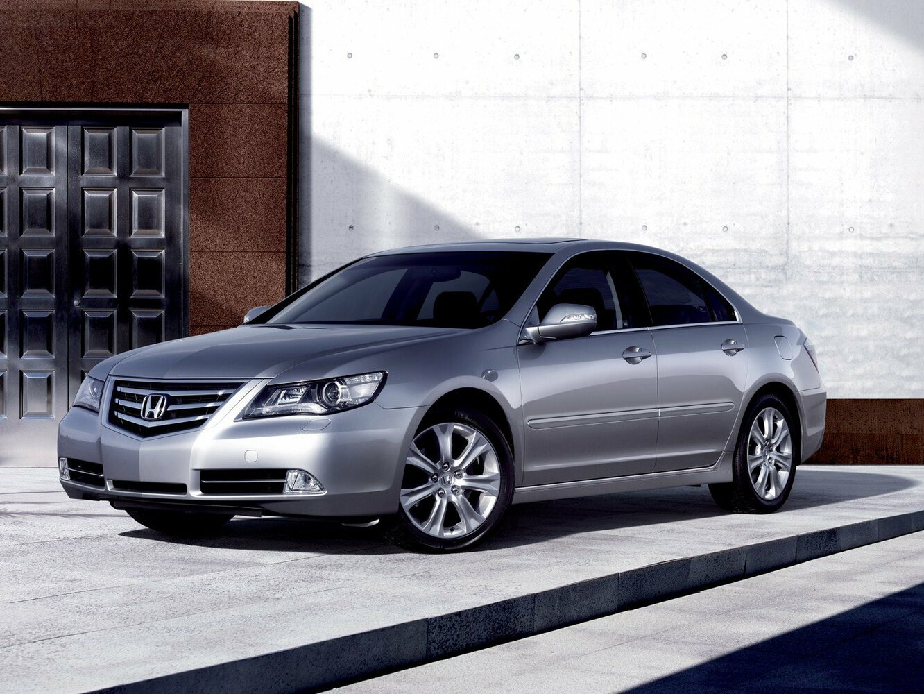 Honda Legend IV (2004-2012) - Седан