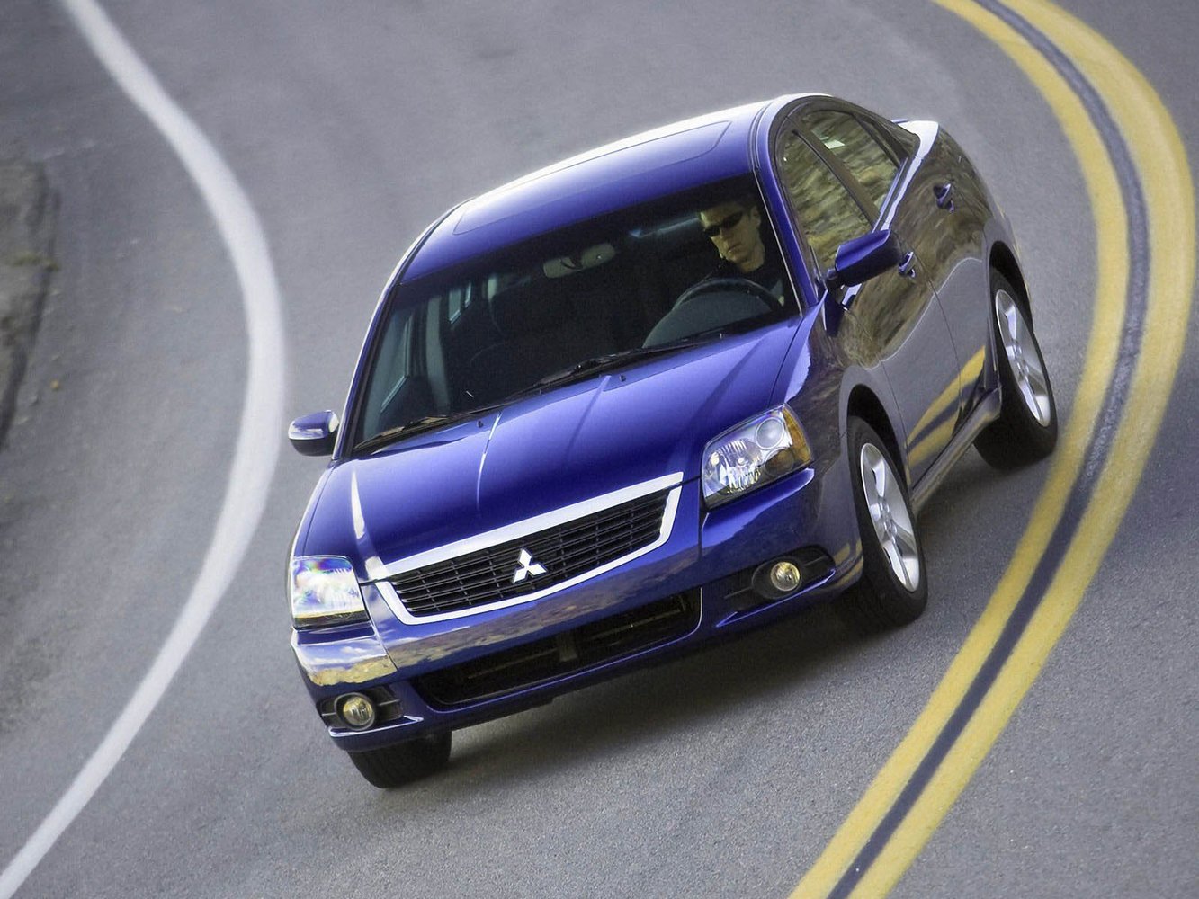 Mitsubishi Galant IX (2003-2012) - Седан