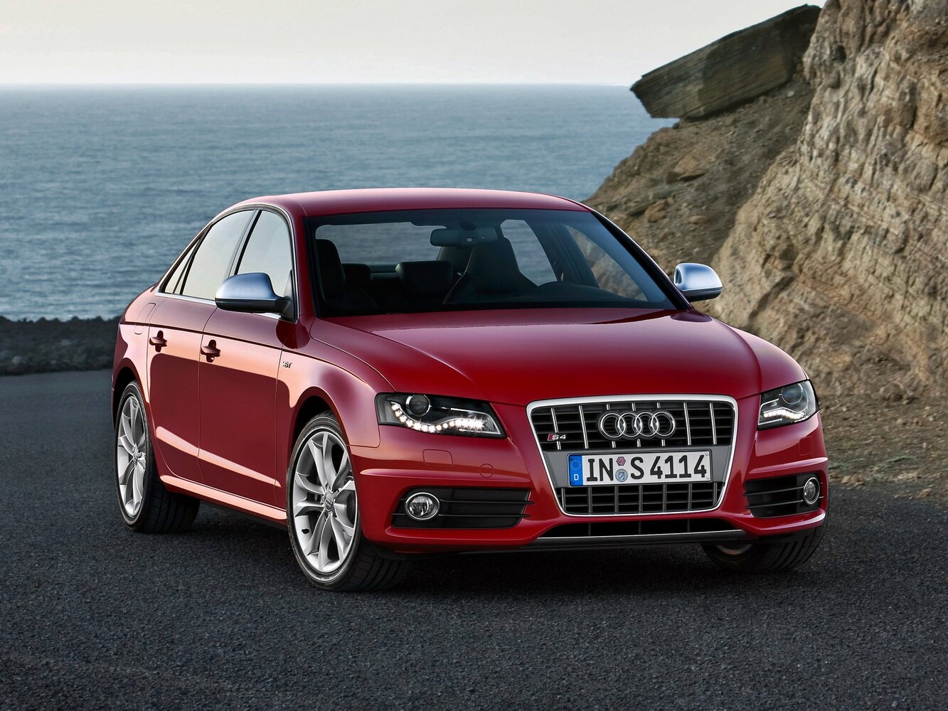 Audi S4 IV (2008-2015) - Седан