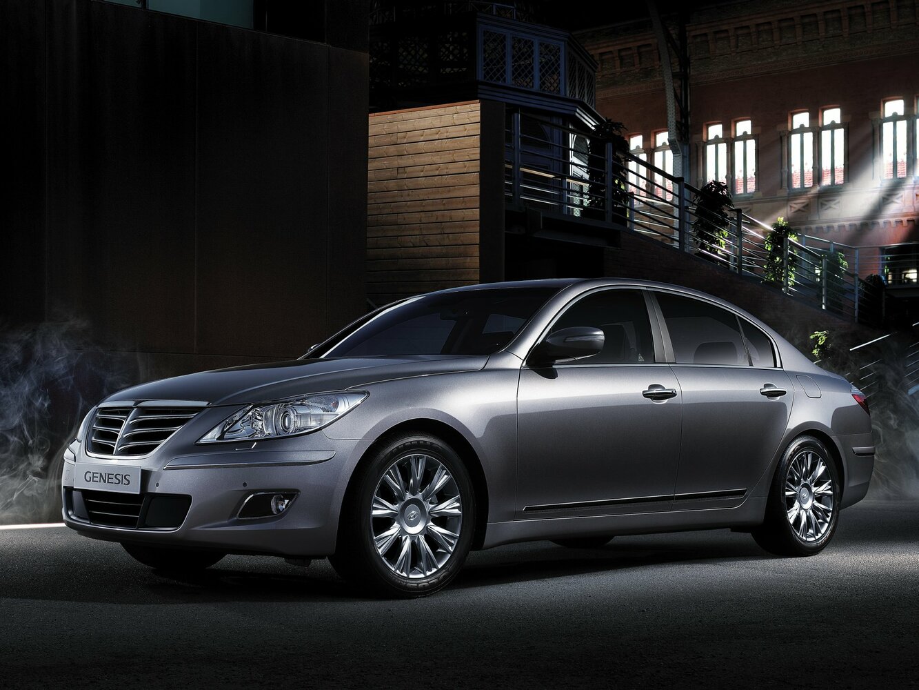 Hyundai Genesis I (2008-2013) - Седан