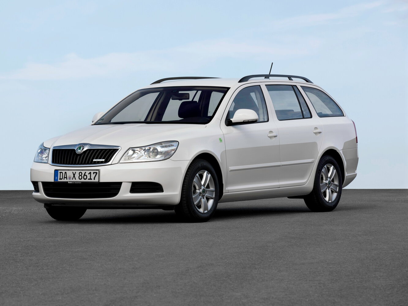 Skoda Octavia II (2004-2013) - Универсал 5 дв.