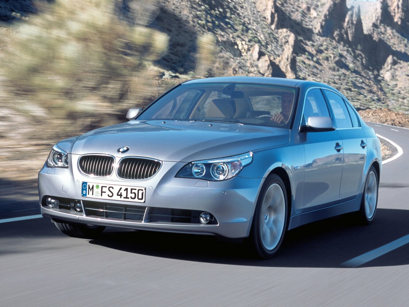 BMW 5 серии V (2003-2010) - Седан