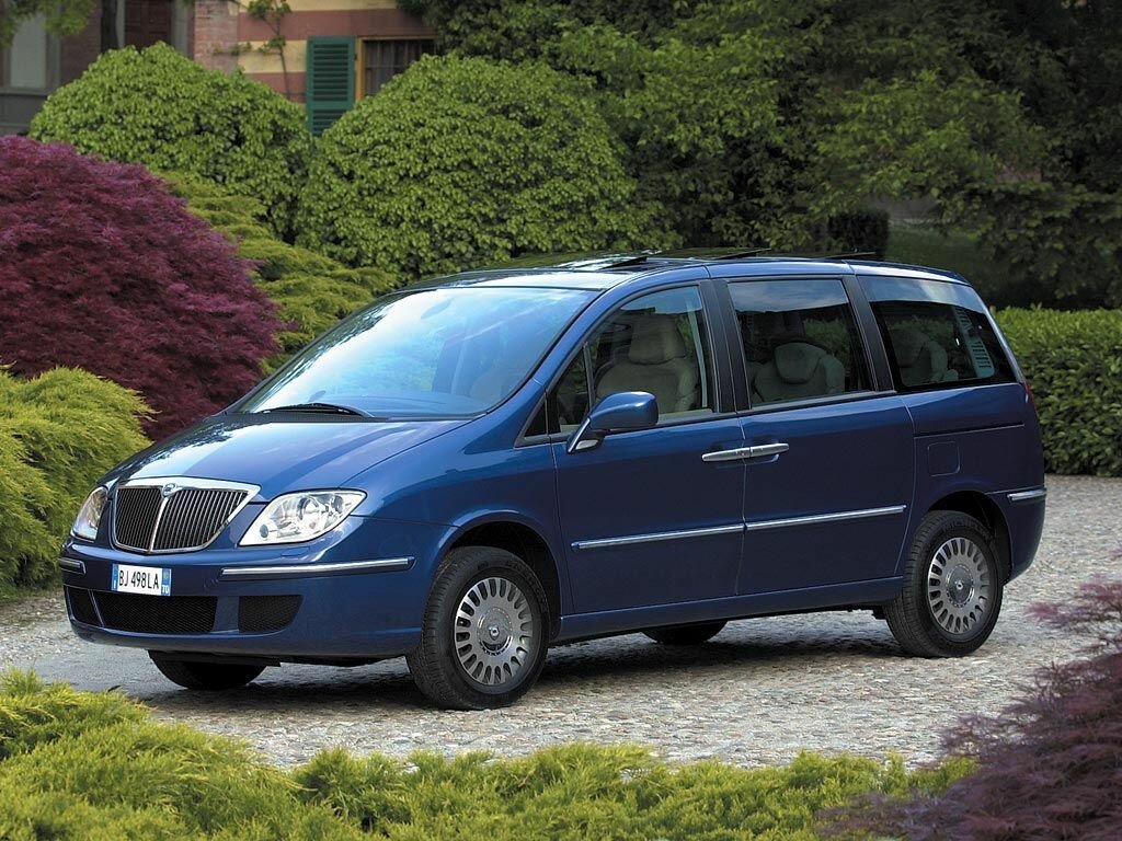 Lancia Phedra I (2002-2010) - Компактвэн