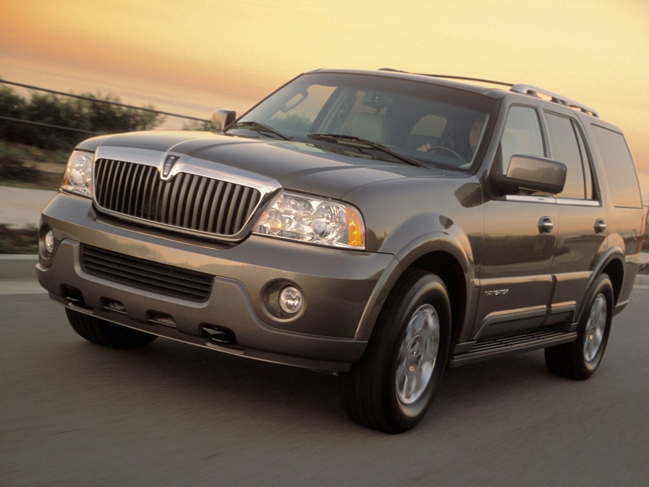 Lincoln Navigator II (2002-2006) - Внедорожник 5 дв.