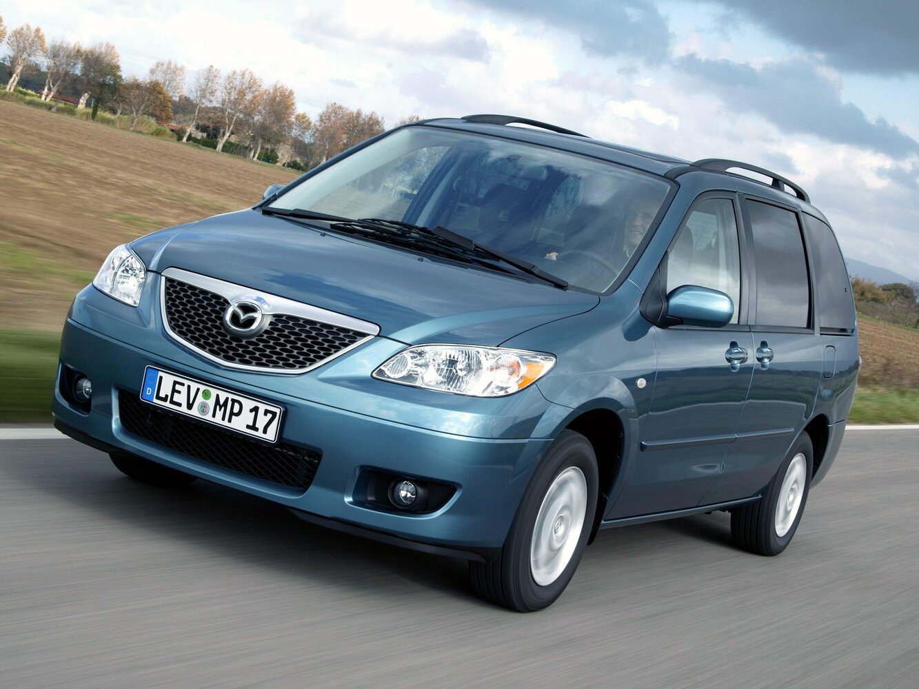 Mazda MPV II (1999-2006) - Компактвэн