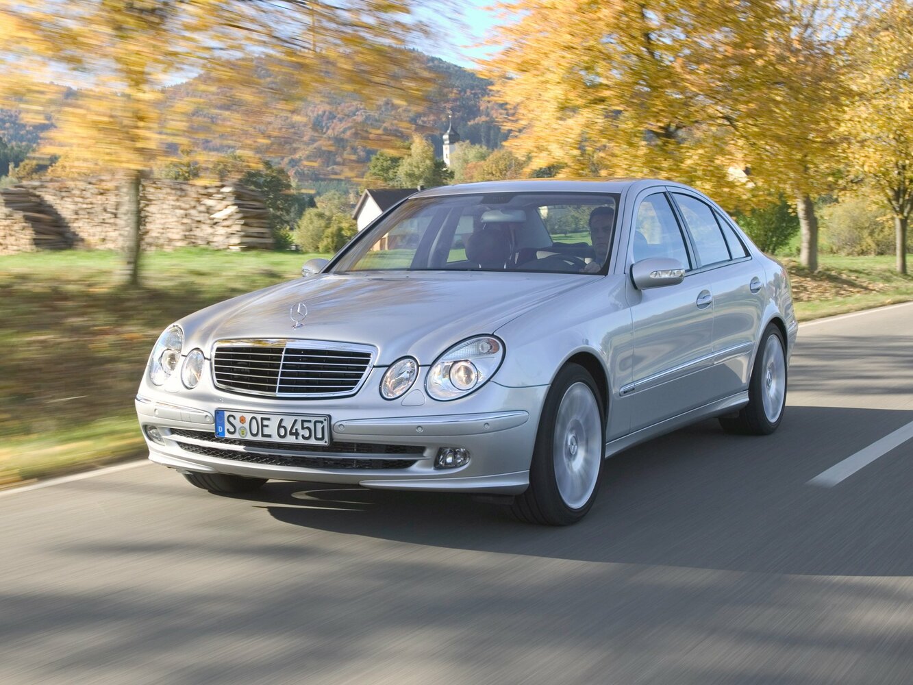 Mercedes-Benz E-Класс III (2002-2009) - Седан