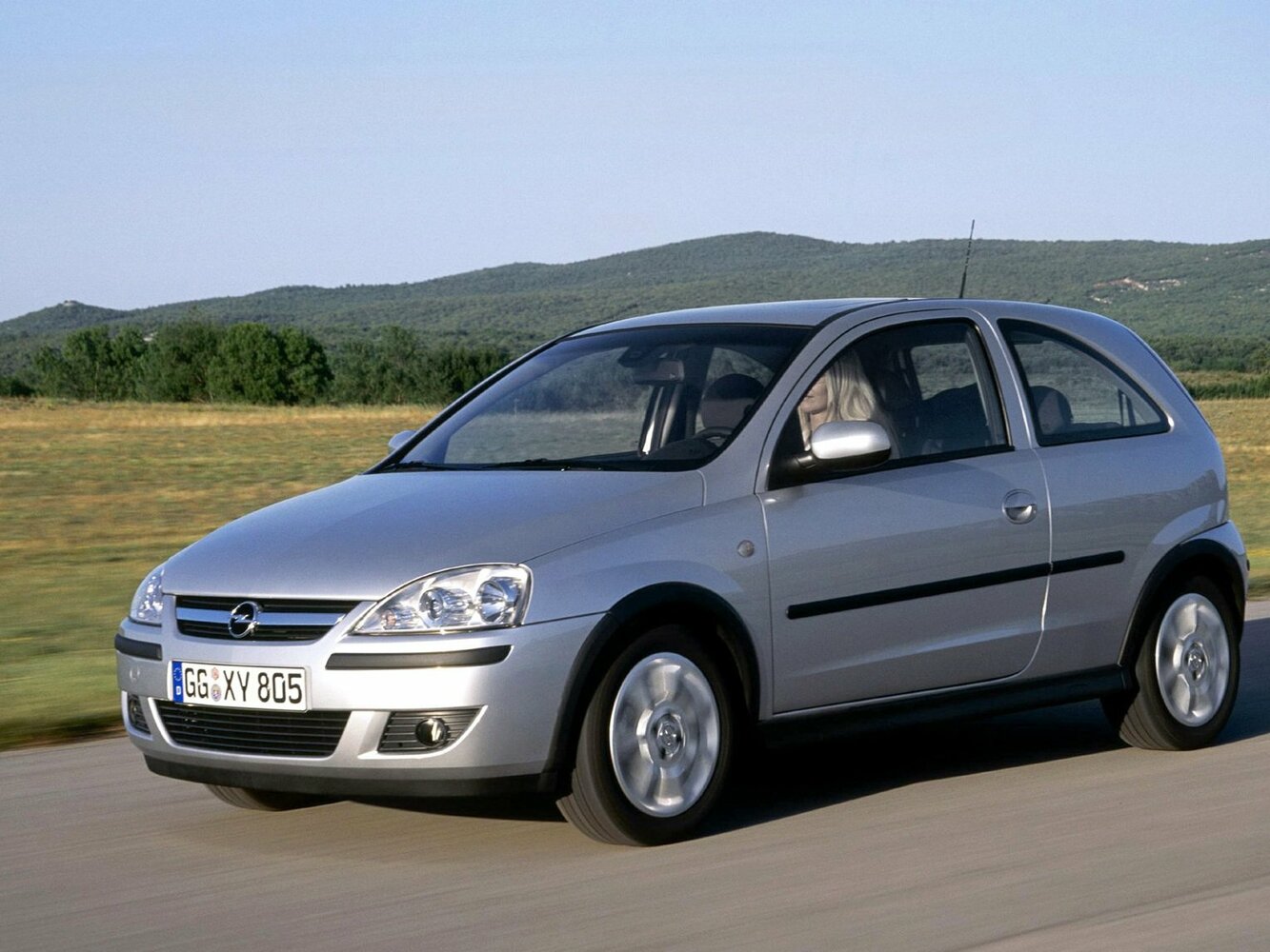 Opel Corsa C (2000-2006) - Хэтчбек 3 дв.