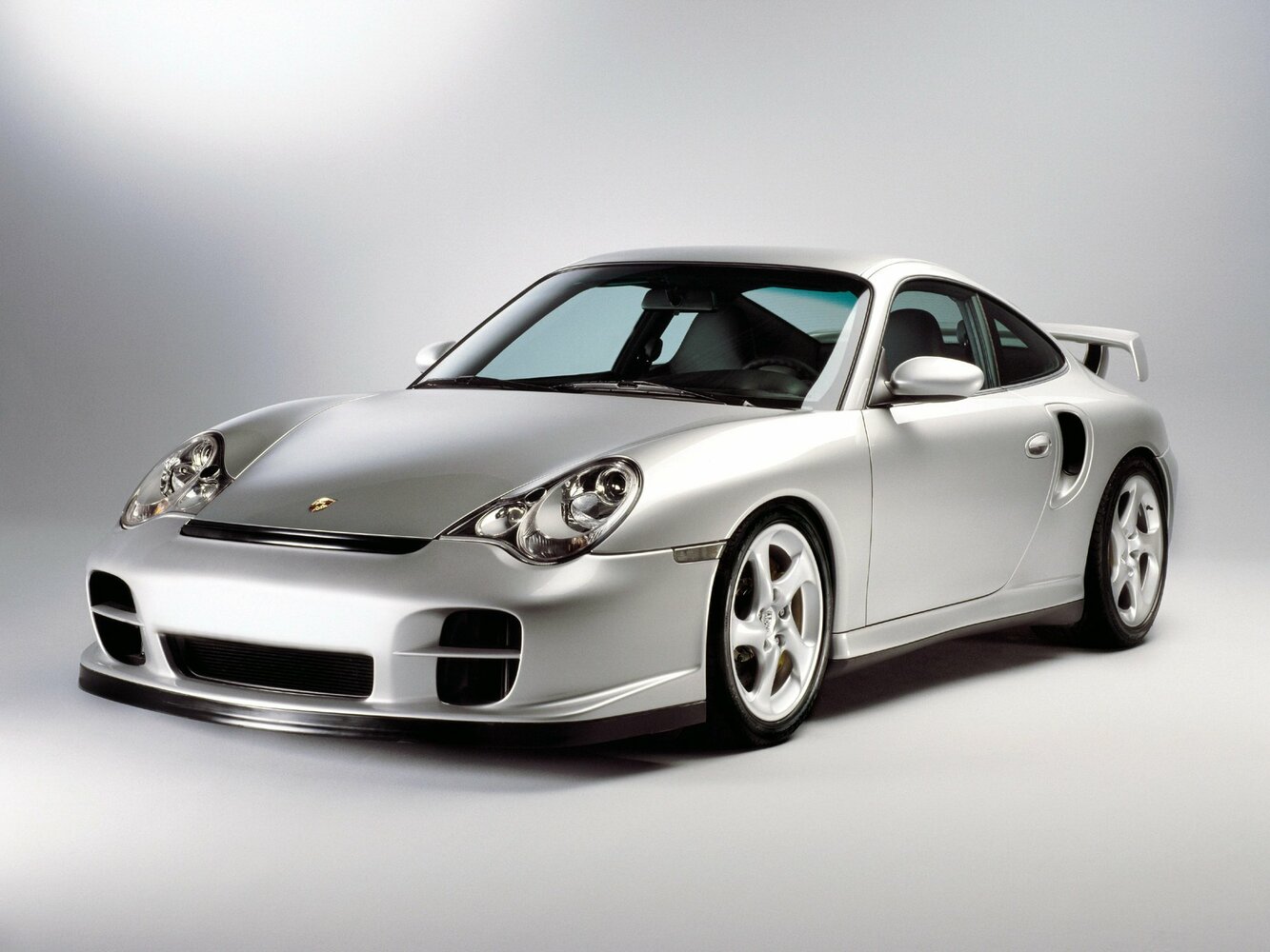 Porsche 911 GT2 996 (2000-2005) - Купе